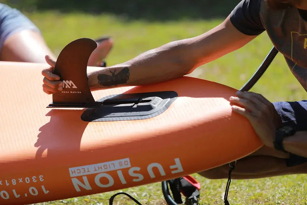 CENTER FIN - Whitewater Aqua Marina