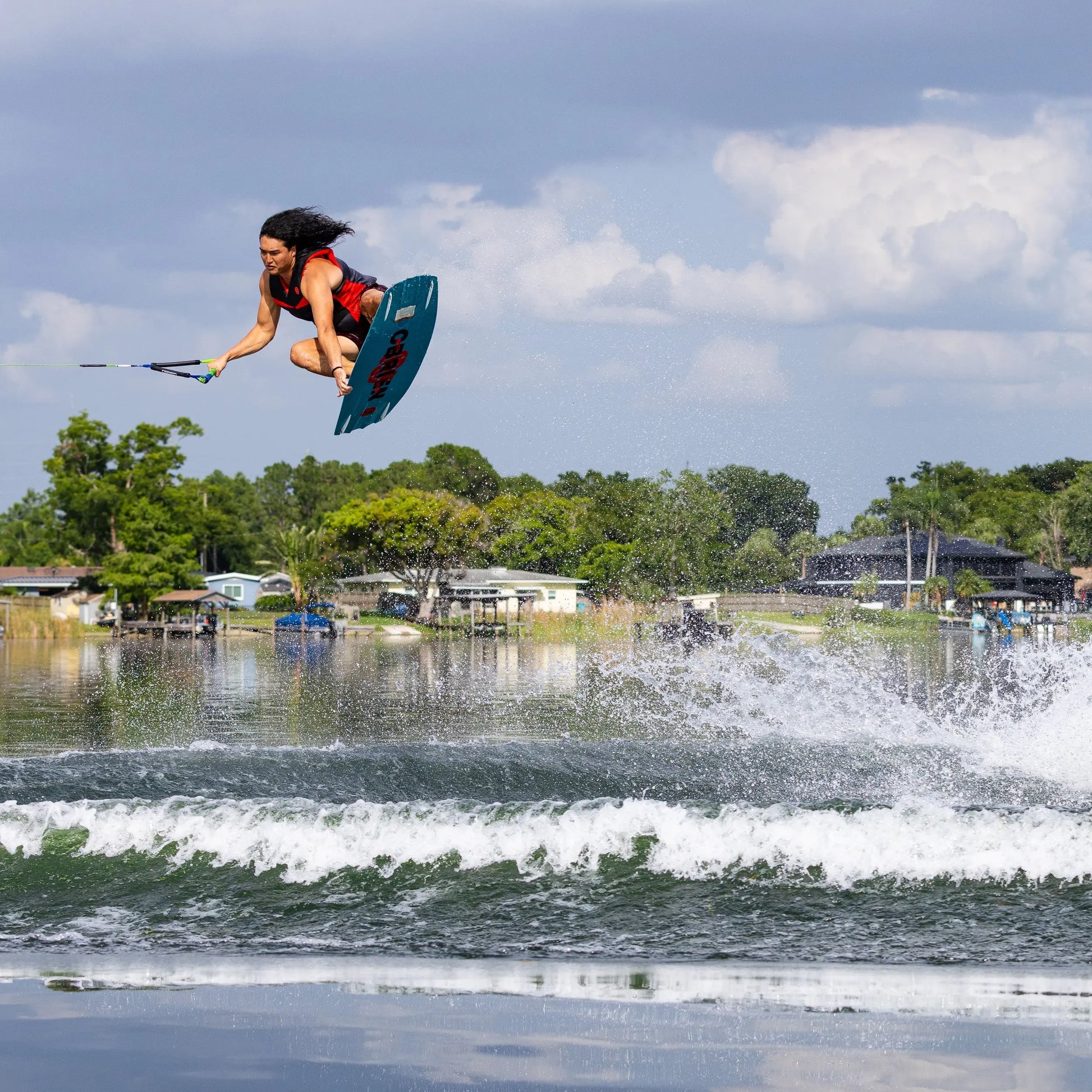 O'Brien Forum Wakeboard with Clutch Combo OBrien