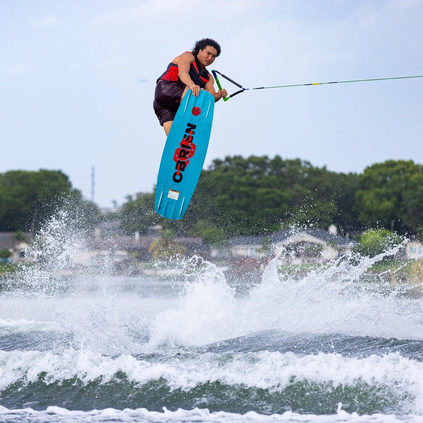 O'Brien Forum Wakeboard with Clutch Combo OBrien