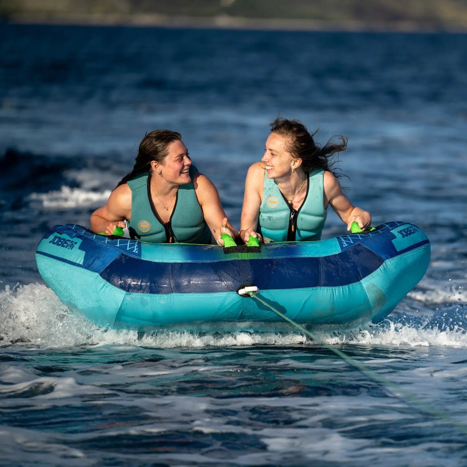 Jobe AIRSTREAM Towable 2P Tube Jobe